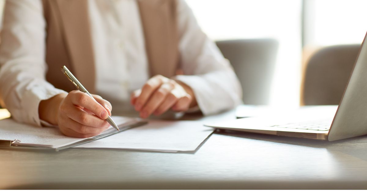 Why Hiring a Certified Notary for Your Business Documents Is Essential